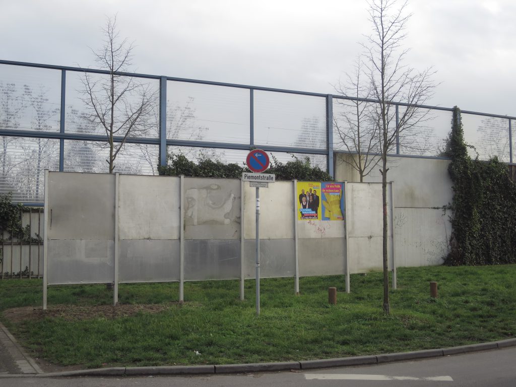 Plakatwand in Walldorf