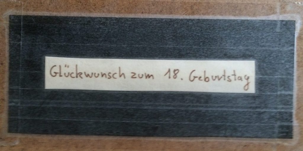 Glückwunsch zum 18.Geburtstag - Aber von wem?